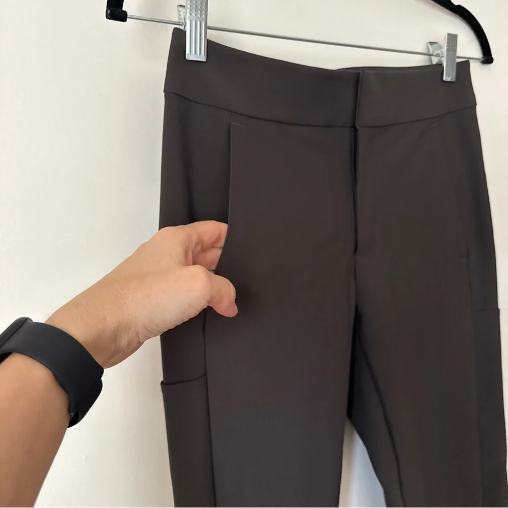 Athleta Stellar Trouser in Arbor Olive, size 4